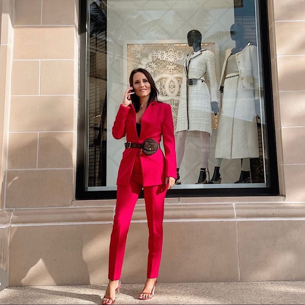 Red suit ❣️